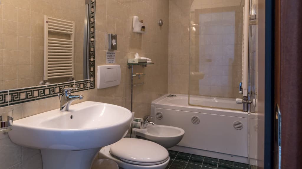 Hotel Caravaggio - photo 10