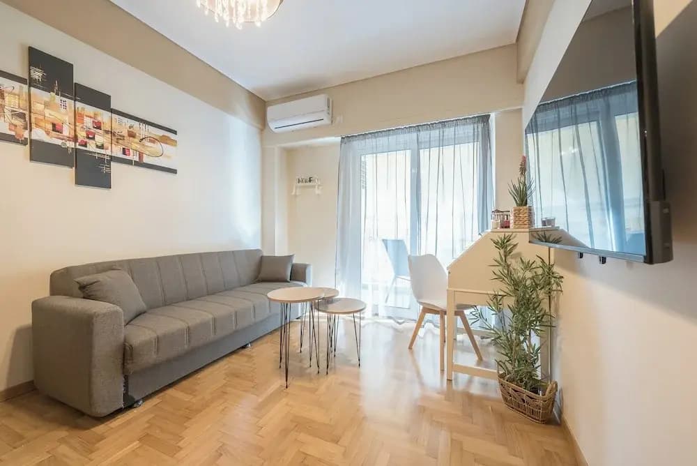 Stylish City Apartment by Cloudkeys - photo 11