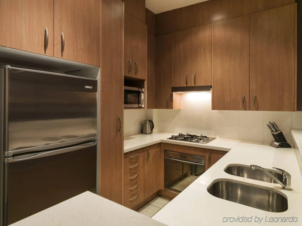 Meriton Suites George Street, Parramatta - photo 10