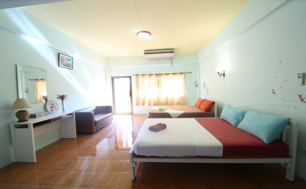 Cube Hostel Krabi - photo 3