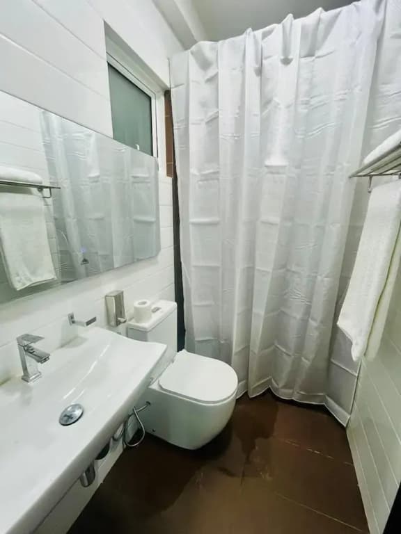 Newyork Guest House - photo 5