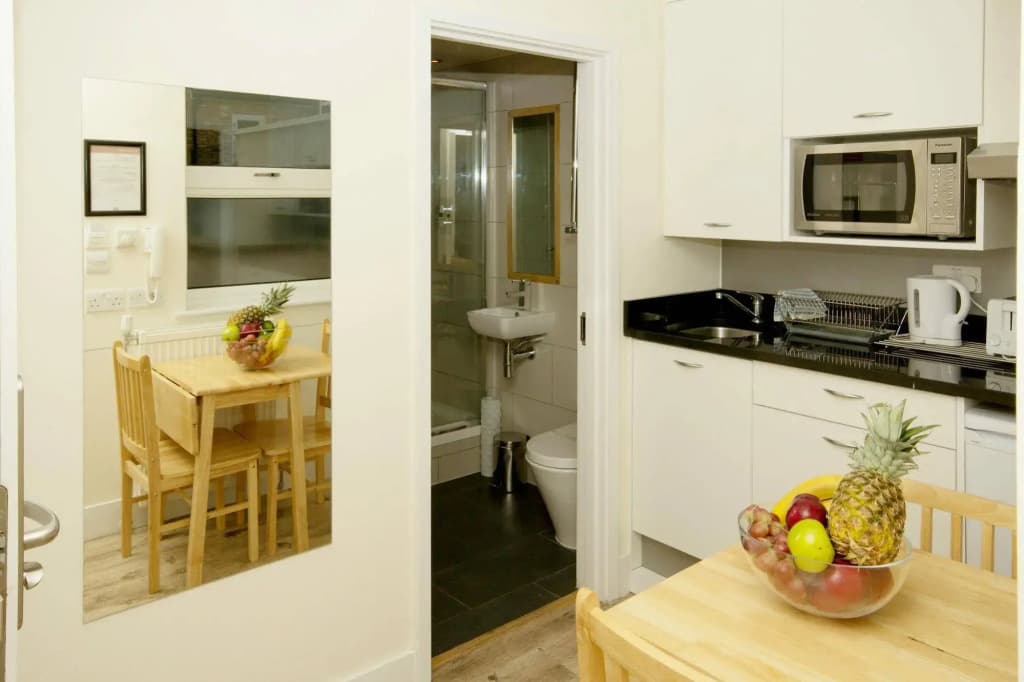 Finsbury Serviced Apartments - photo 19
