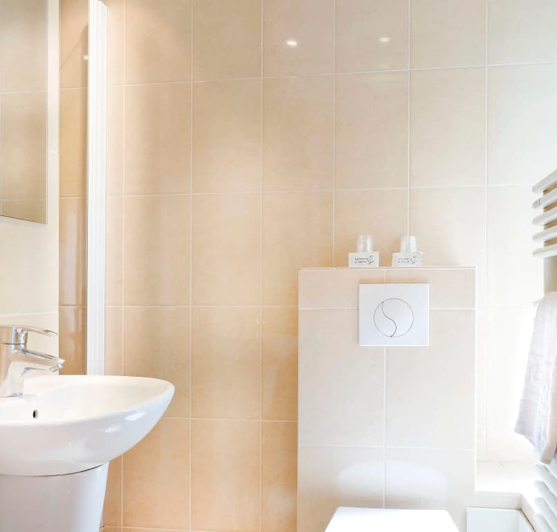 Hôtel Léna - photo 9