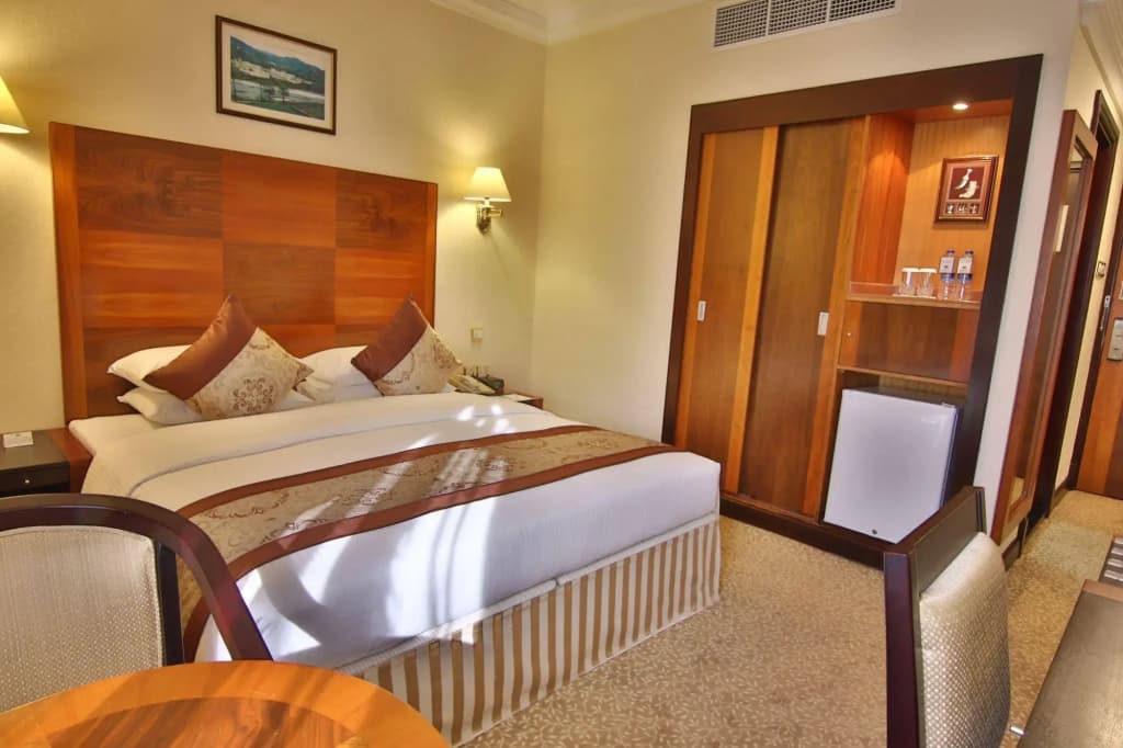 Majan Continental Hotel - photo 5