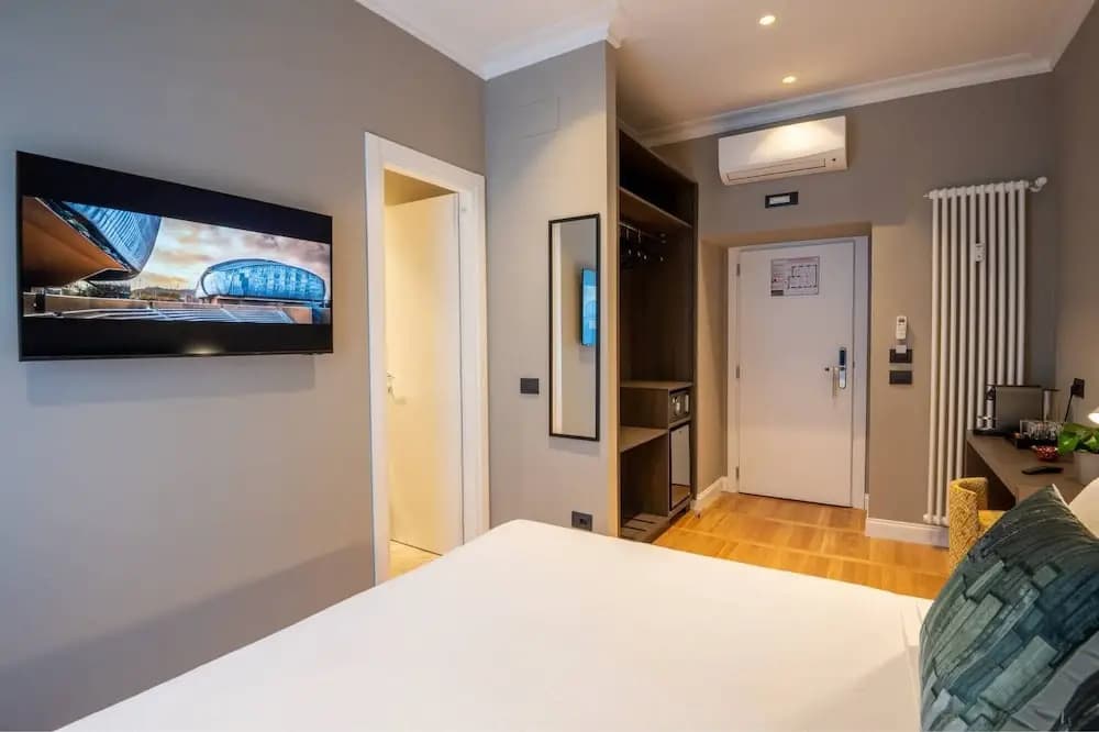 DOMUS 213 Guest House - photo 3