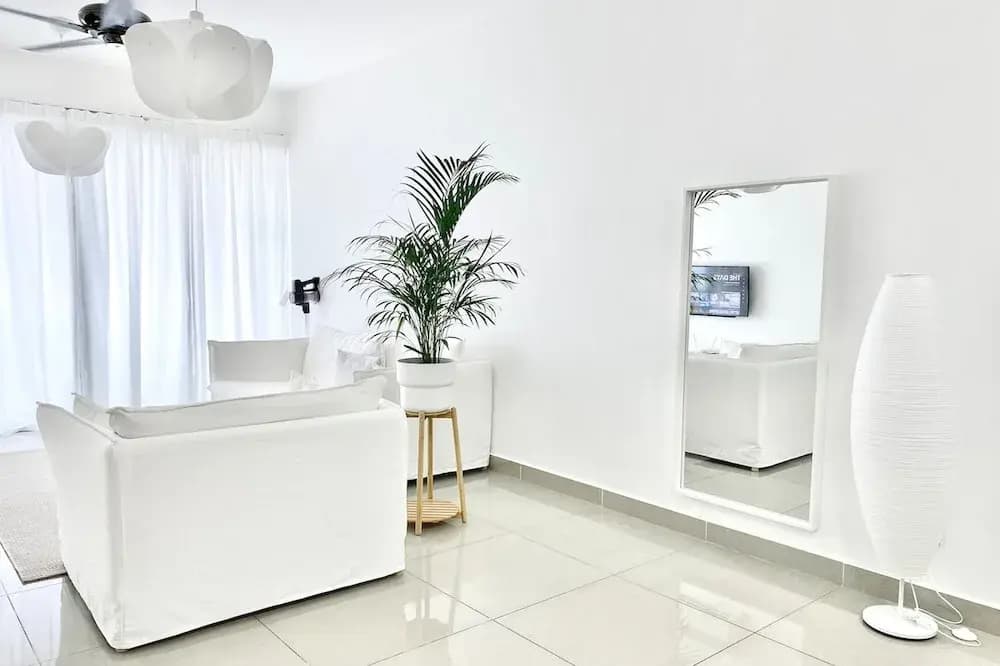 Amerin Residence Mall Apartments - photo 9