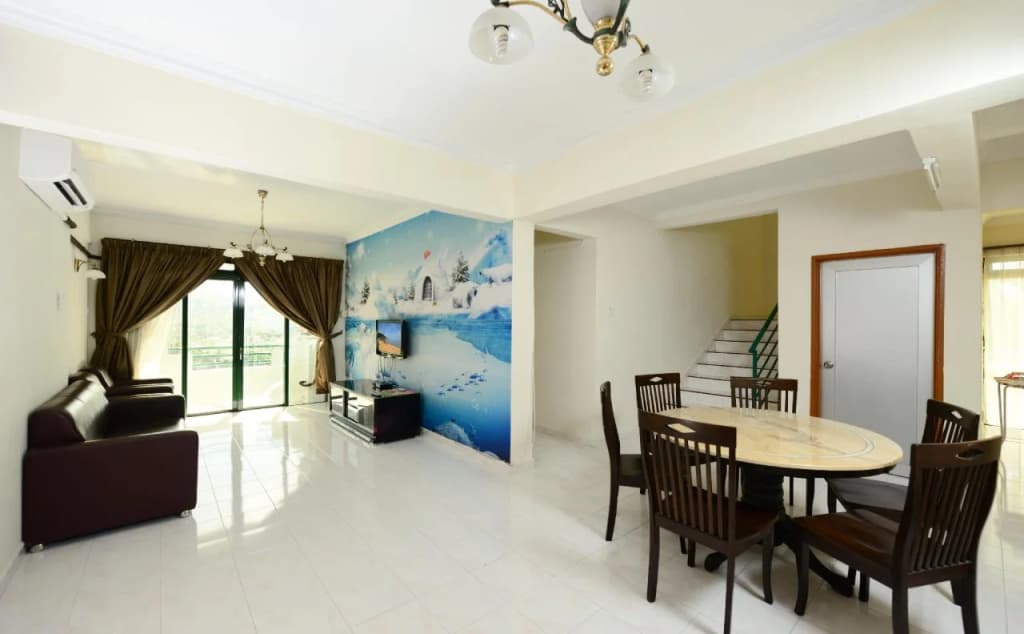 Holiday Apartment at Kondo Istana - photo 12