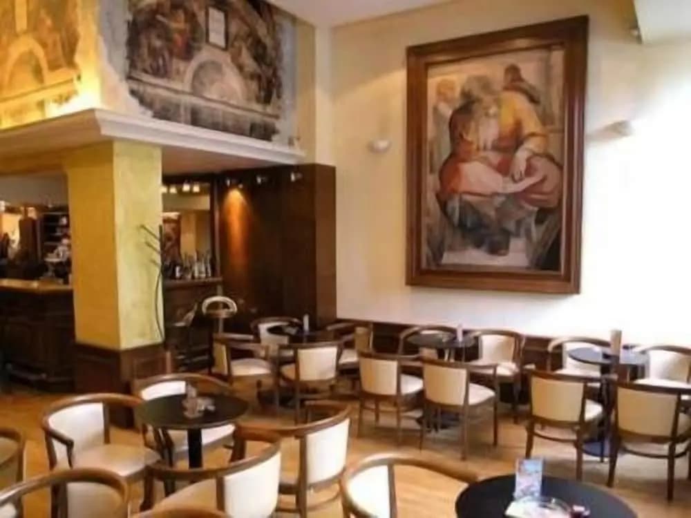 Athens City Hotel - photo 19