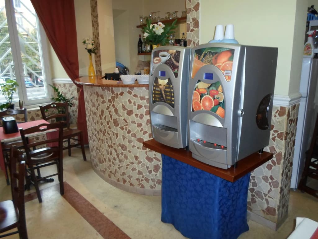 Alex Romano Hotel - photo 10