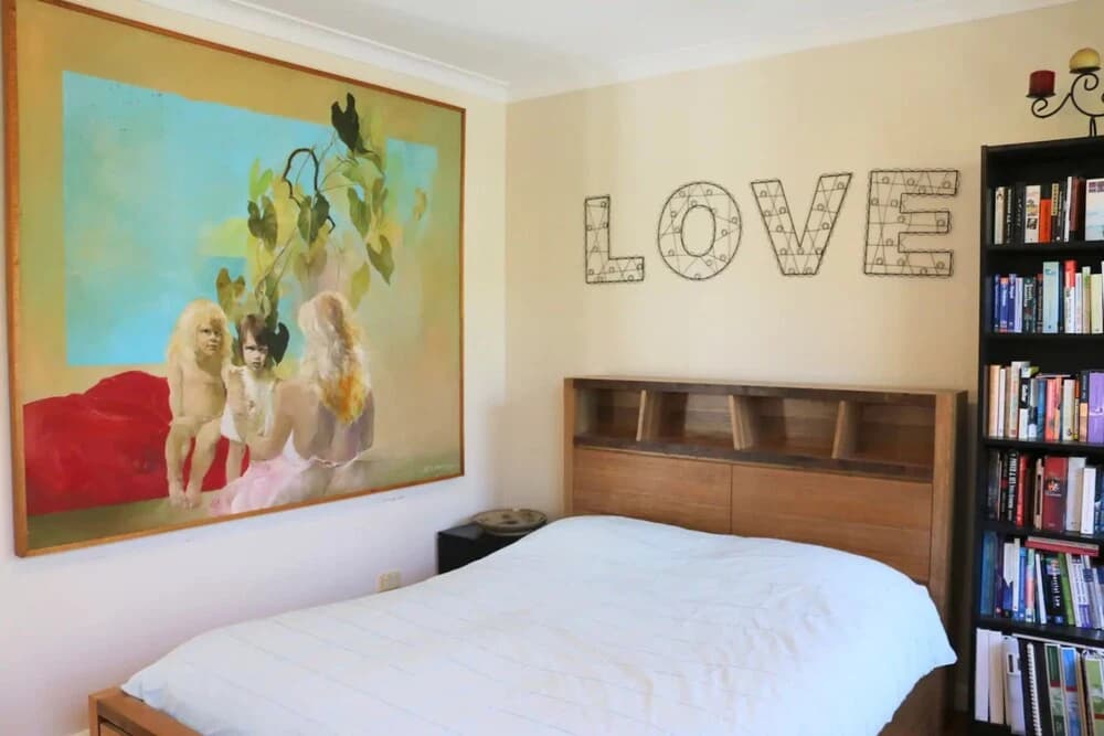 Spacious 4 Bedroom Seaside Gem - photo 3