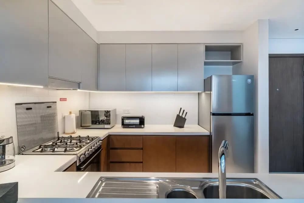 Bright 2BR in top Creek Rise Tower - photo 27