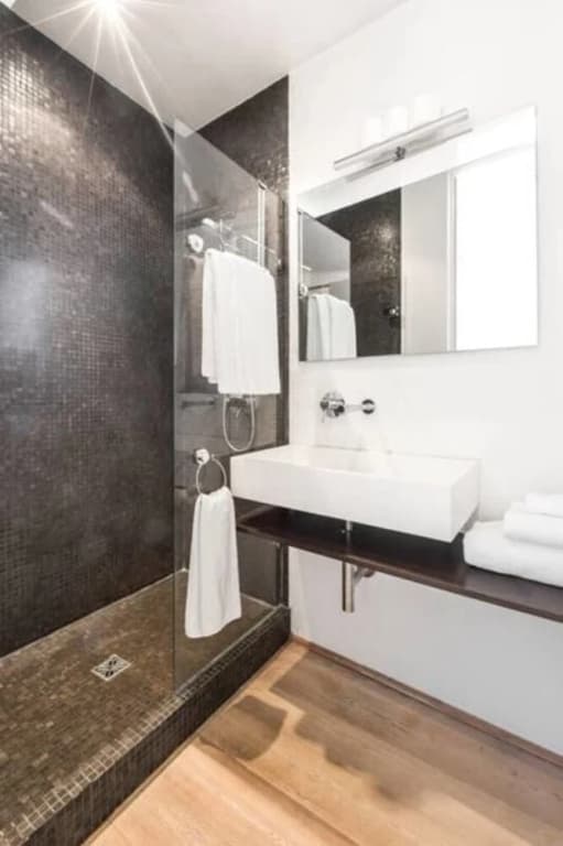 Modern & Design Flat in the heart of the Marais - photo 9