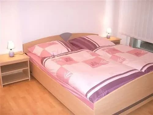 Apartments in Neuklln - photo 8