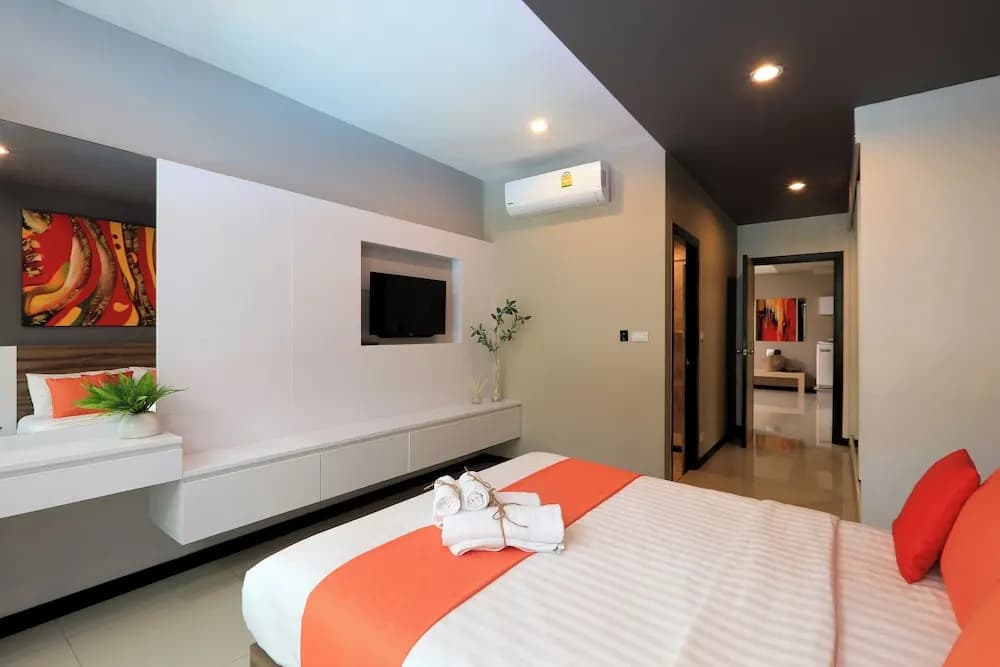 Nai Harn Condominium - photo 7