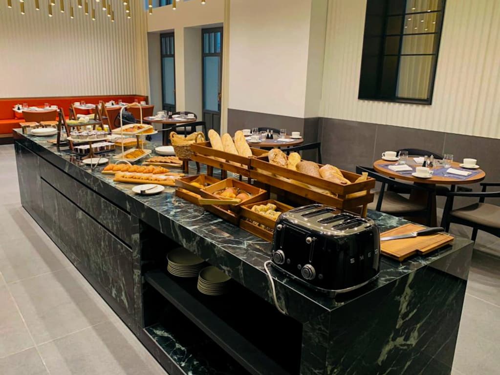 Kozmo Hotel Suites & Spa - Small Luxury Hotels of the World - photo 27