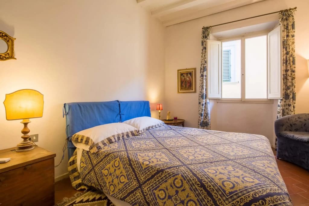 Typical Florentine Apartment - photo 17