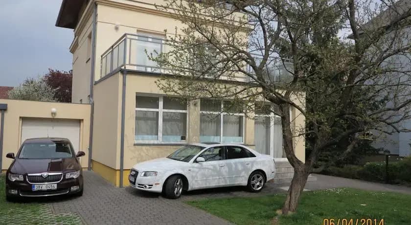 Vila Mila - photo 1