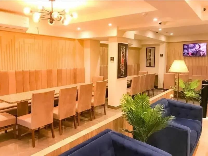 Hotel Flora - photo 38