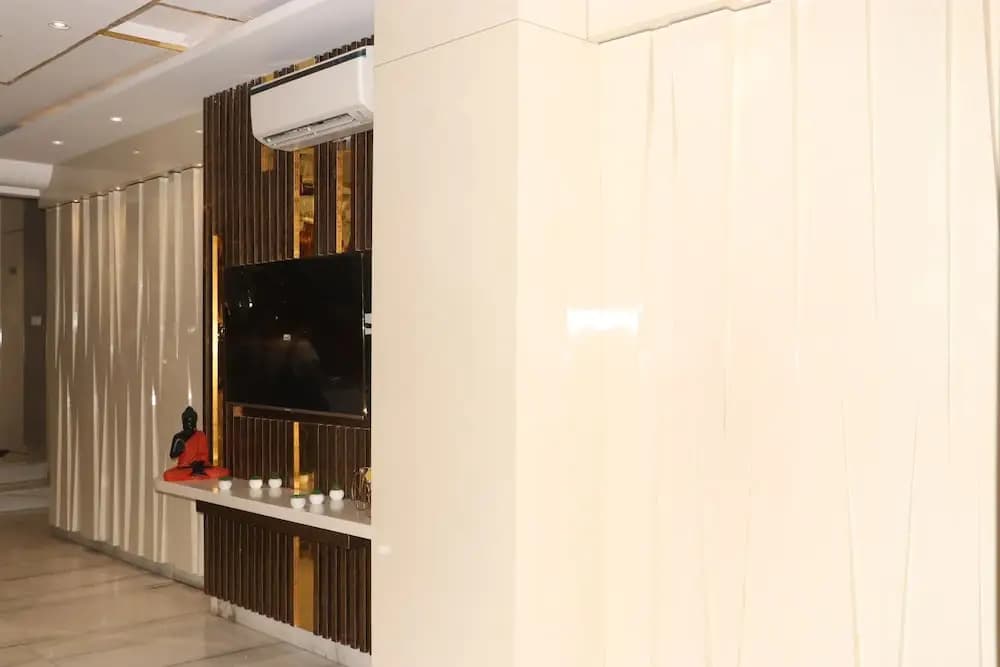 Hotel Worth Paharganj - photo 12