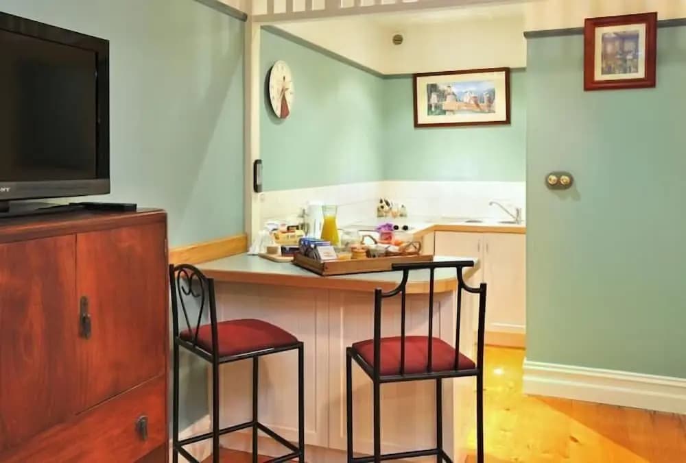 Belgrave Bed and Breakfast - photo 2
