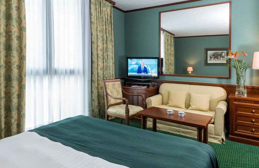 Leonardo Hotel Milan City Center - photo 35
