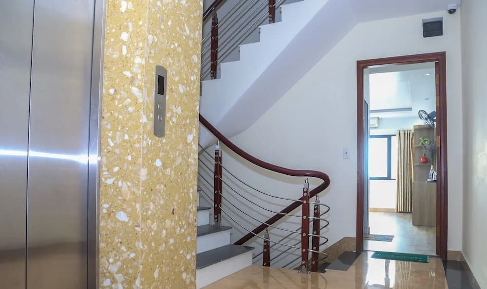 Hung Vuong Hotel - photo 11