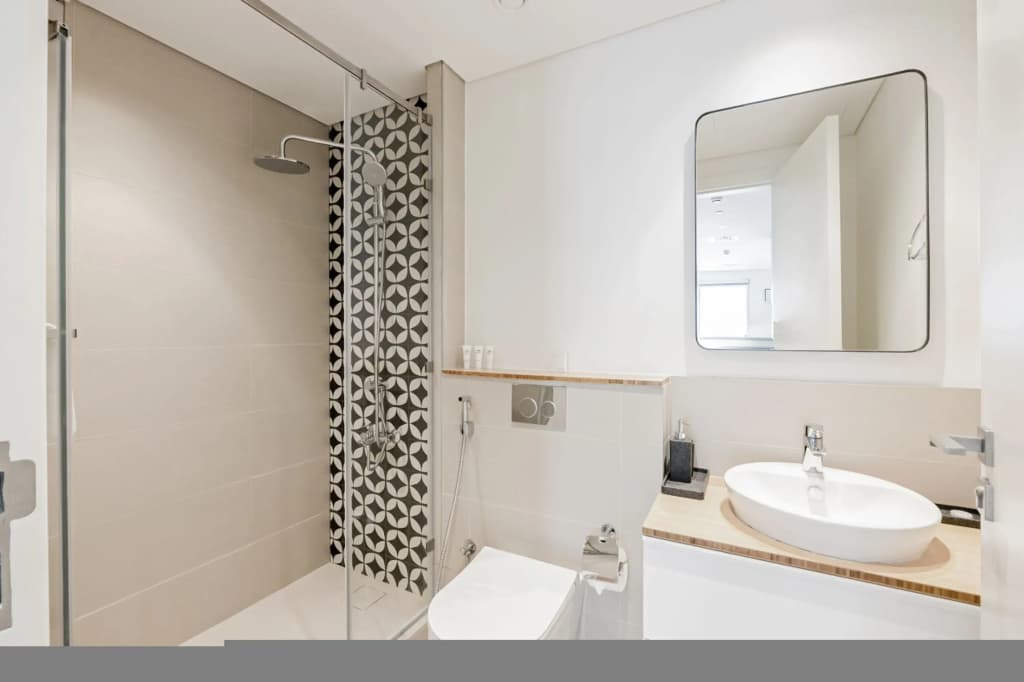 Luxury at Socio Dubai Hills 2 Beds Sleeps 4 - photo 8