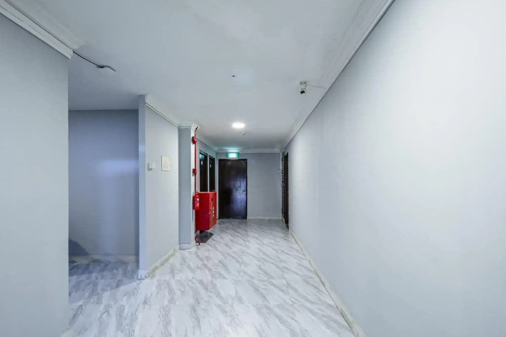 K Hotel 8 - photo 28