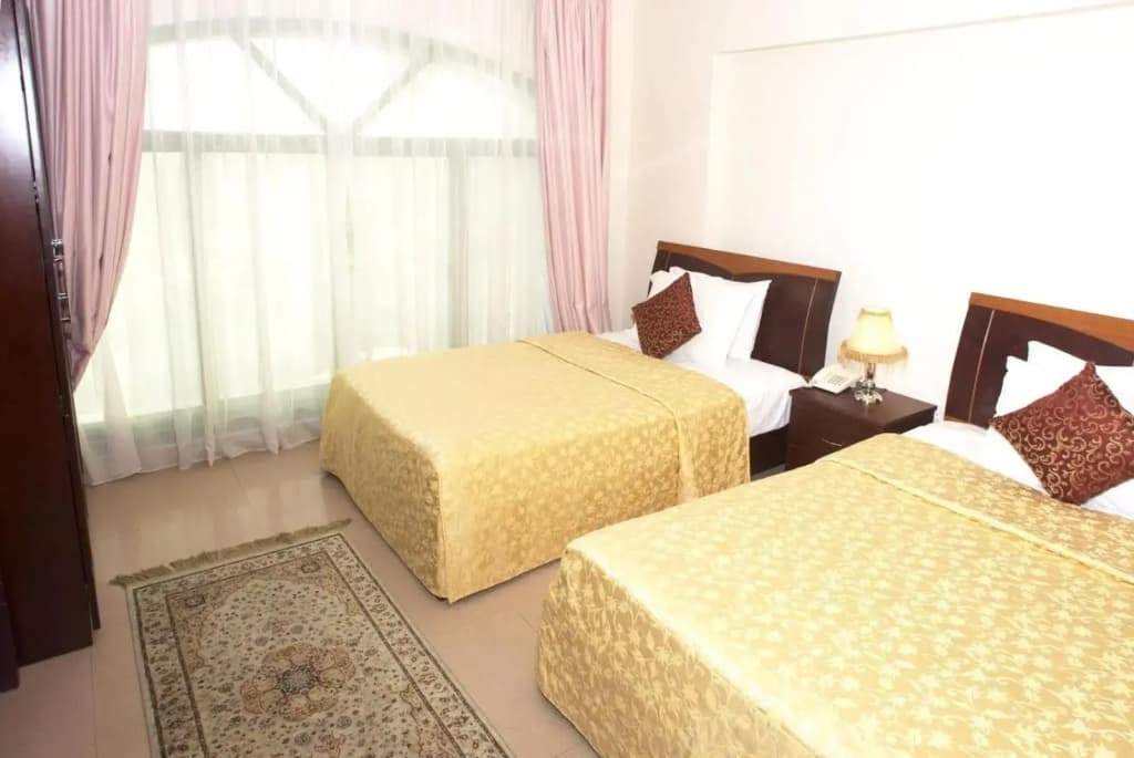 Safeer Plaza Hotel - photo 6
