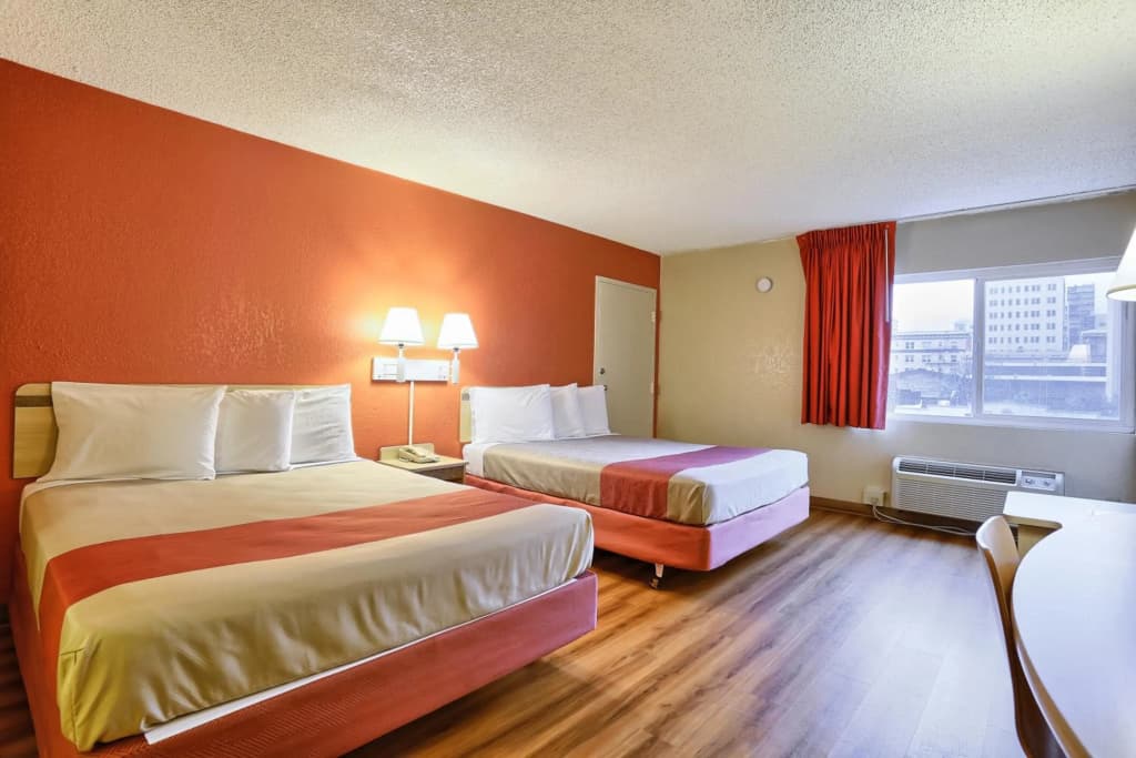 Cathedral Hill Hotel - photo 6