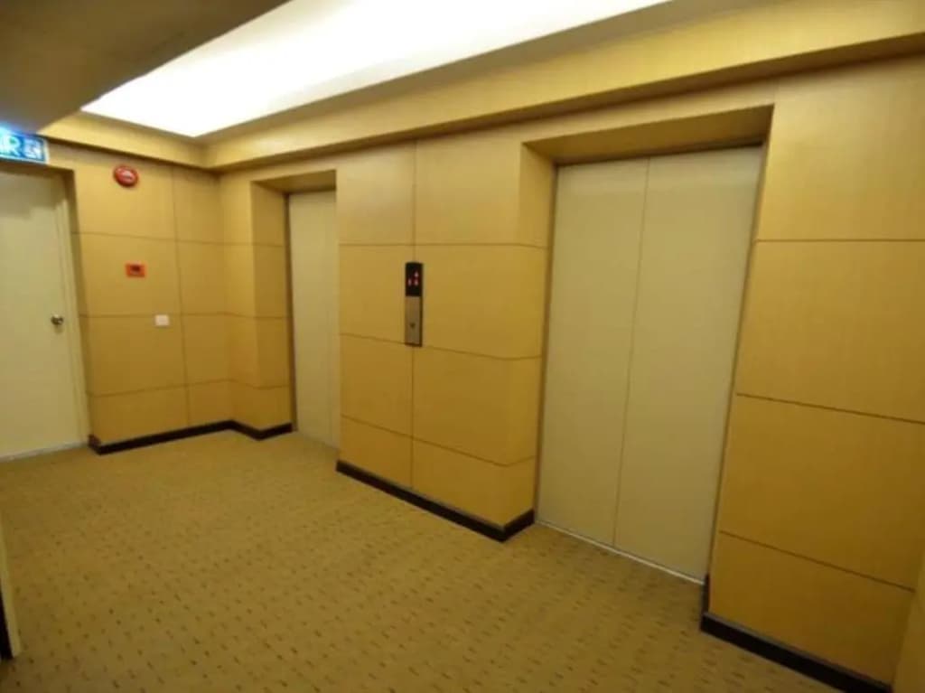 Lintas View Hotel - photo 8