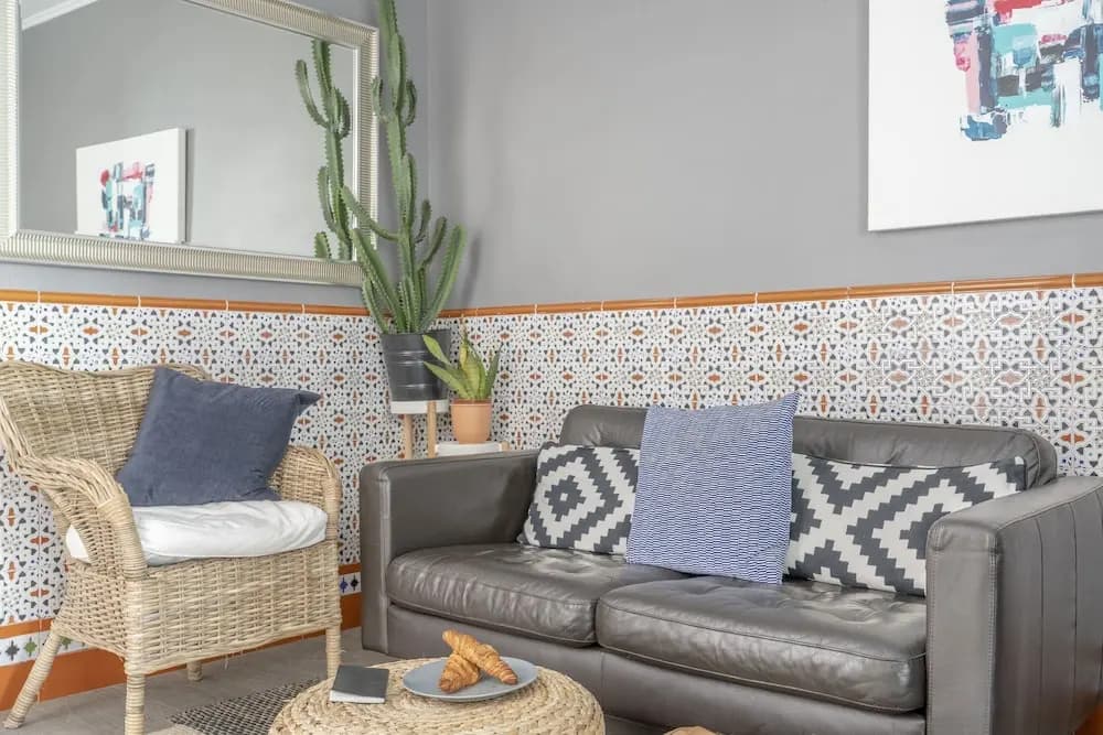 Lovely and Central 4 BR Apartment - photo 11