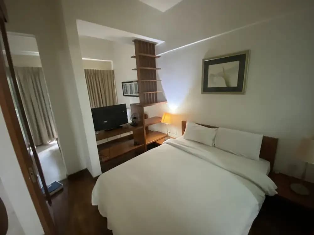 Peninsula Residents All Suite - photo 3