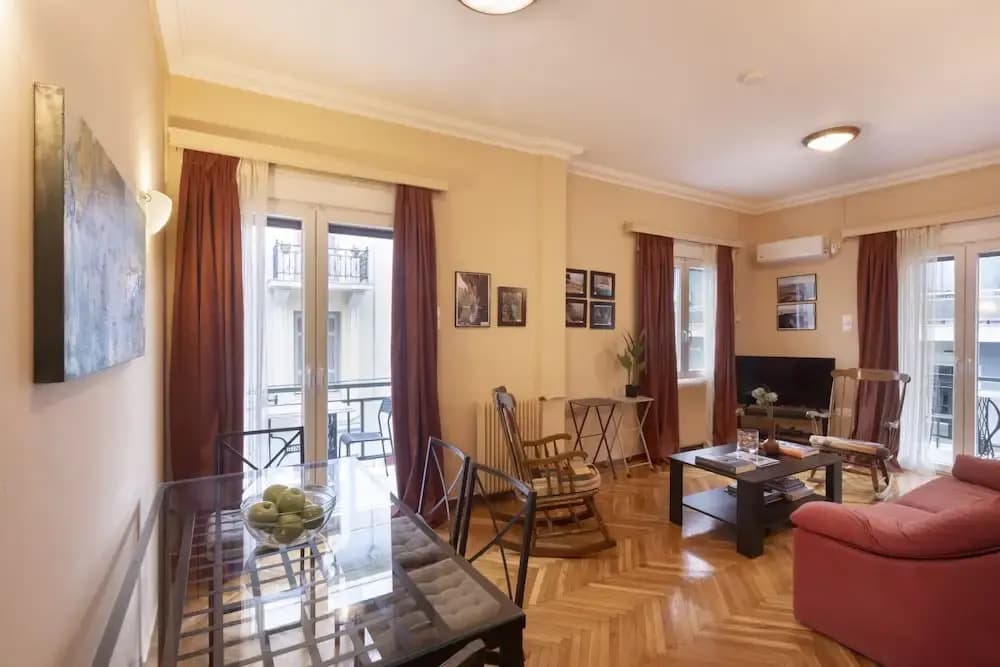 Prime Location 2BR next to the Acropolis - photo 4