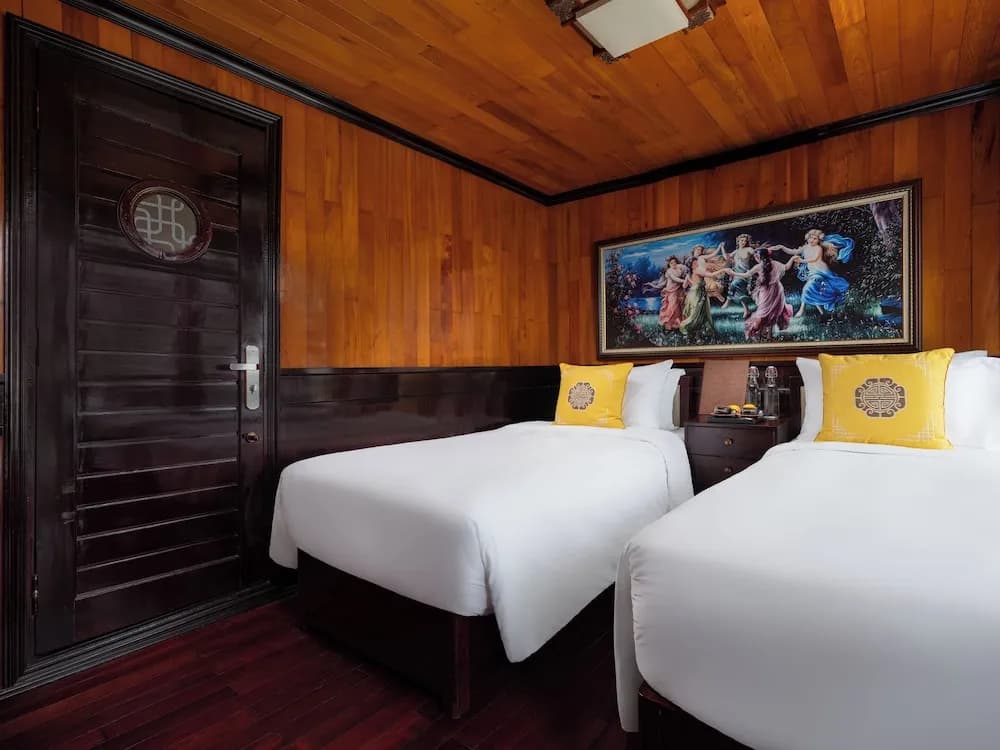Hera Classic Boutique Cruises - photo 2