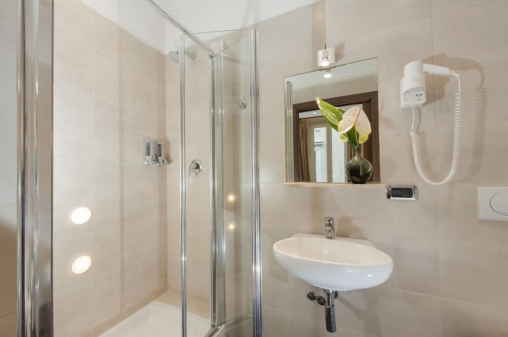 Daphne Luxury Suites - photo 11