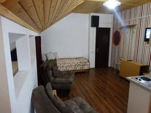Iridahostel - photo 1
