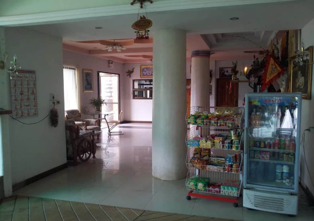Tawantai Hotel - photo 8