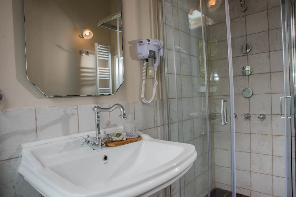Kyria Boutique House - photo 7