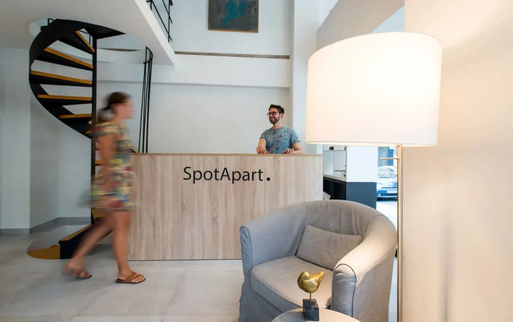 Spot Apart - photo 11