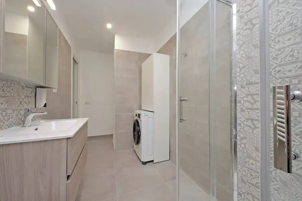 YCH Bagnera Suites - photo 36