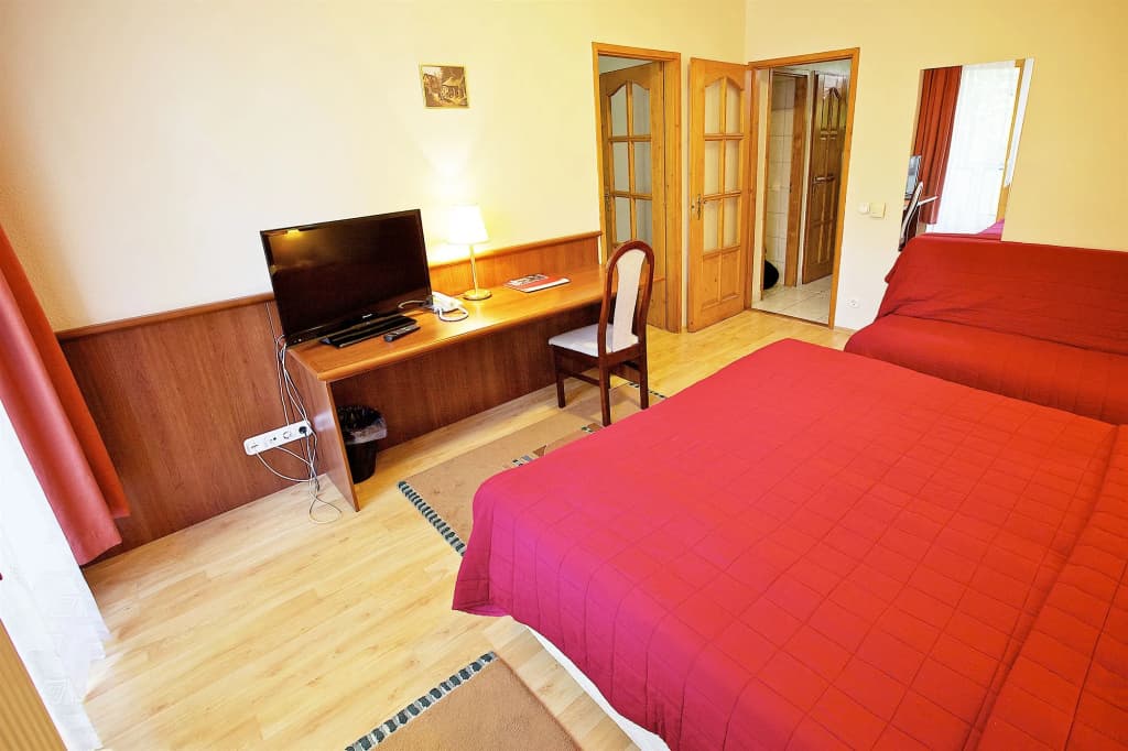 Gold Apartments - photo 6