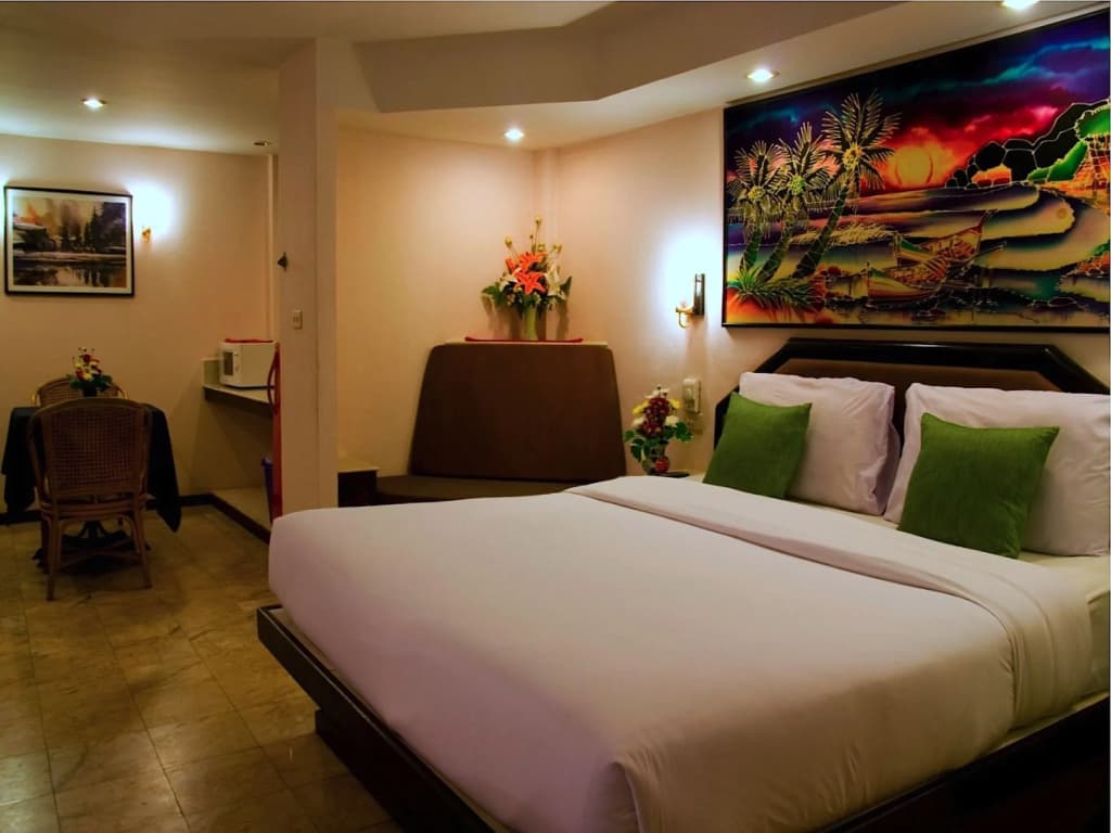 Paradise Inn - photo 6
