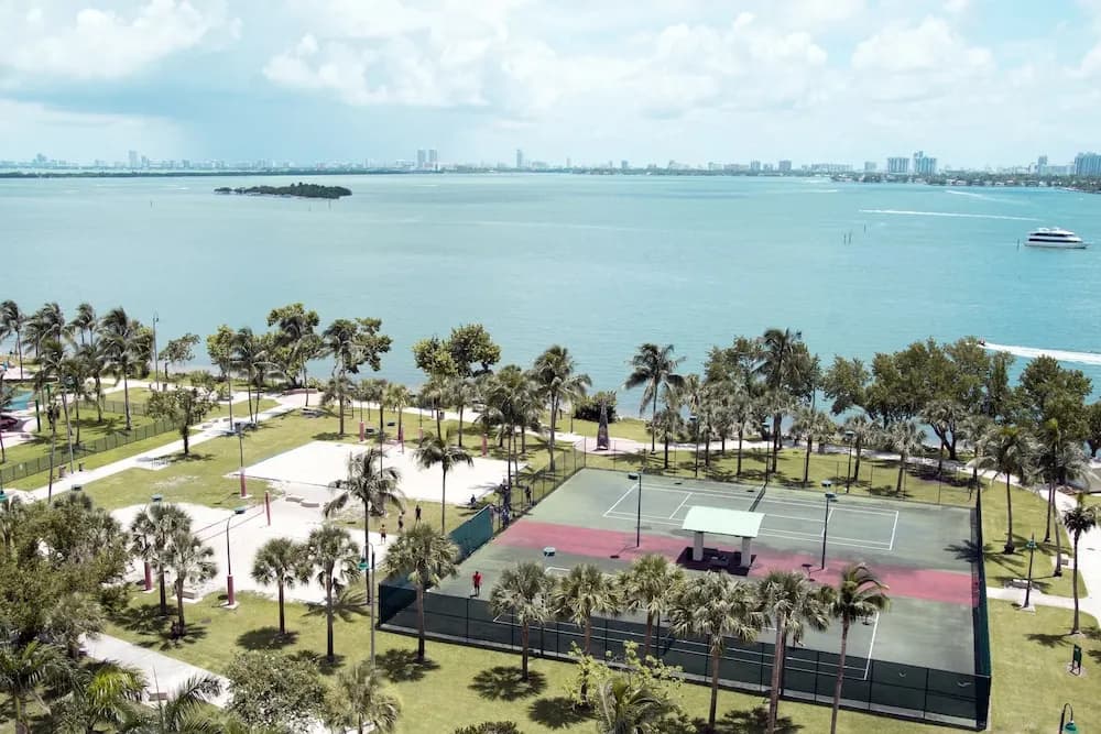 One Luxury Miami Brickell - photo 14