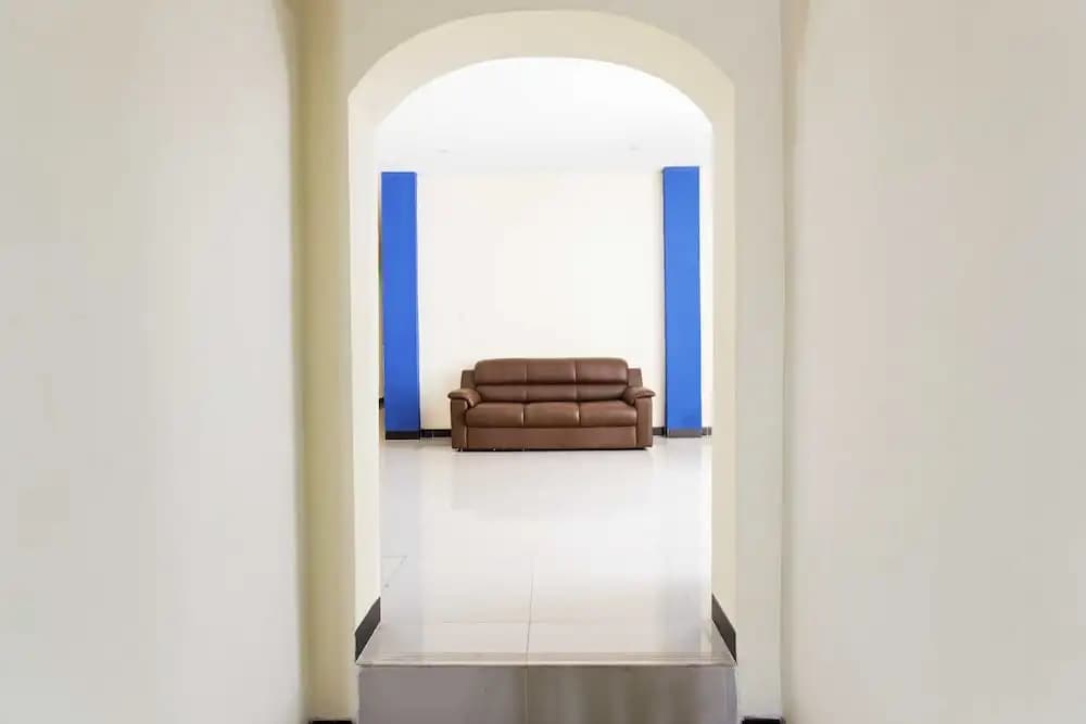 RedDoorz Plus @ Jalan Pemuda - photo 12