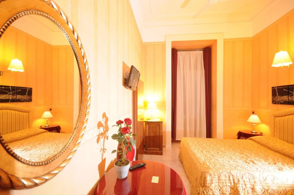 Hotel Sweet Home - photo 18