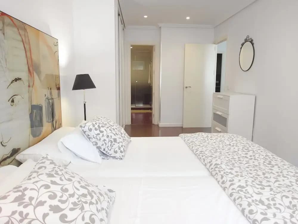 DFlat Escultor Madrid 503 Apartments - photo 4