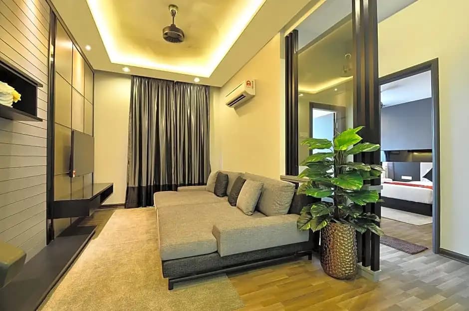 Violet Luxury Service Villa - photo 4