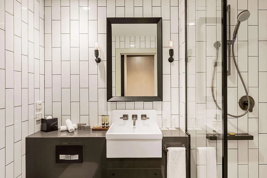 DoubleTree by Hilton Hotel Melbourne - Flinders Street - photo 10