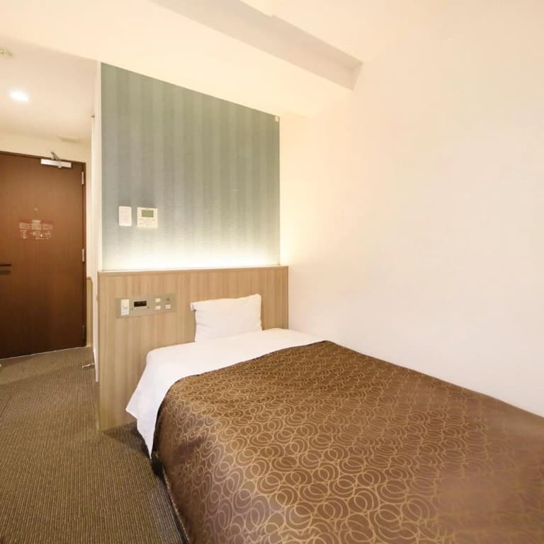 Hotel Shinjukuya - photo 20